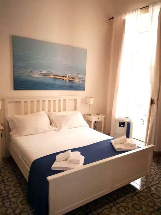 サレルノ L'Infinito Bed & Breakfast エクステリア 写真