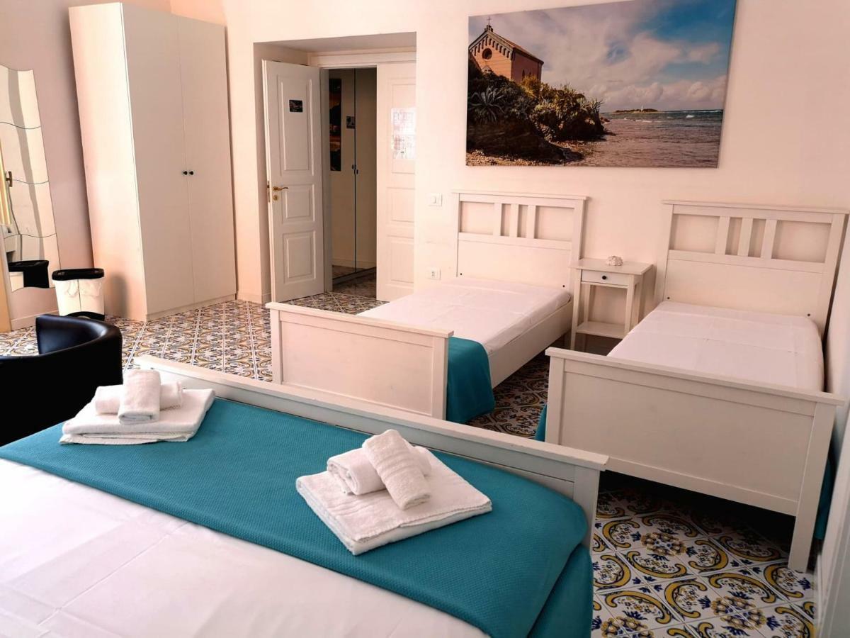 サレルノ L'Infinito Bed & Breakfast エクステリア 写真